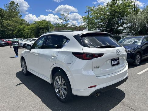 Used 2023 MAZDA CX-5 Signature AWD/4WD image 6
