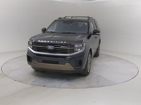 New 2025 Ford Expedition King Ranch image 10