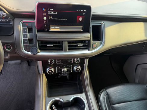 Used 2022 GMC Yukon SLE AWD/4WD image 30