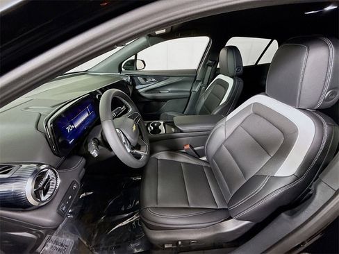 New 2026 Chevrolet Blazer EV LT image 16