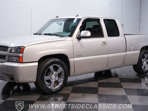Used 2005 Chevrolet Silverado 1500 SS w/ Safe And Sound Package RWD image 7