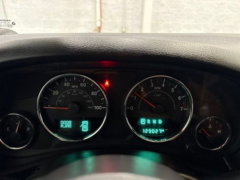 Used 2017 Jeep Wrangler Unlimited Sport w/ Quick Order Package 24S AWD/4WD image 25