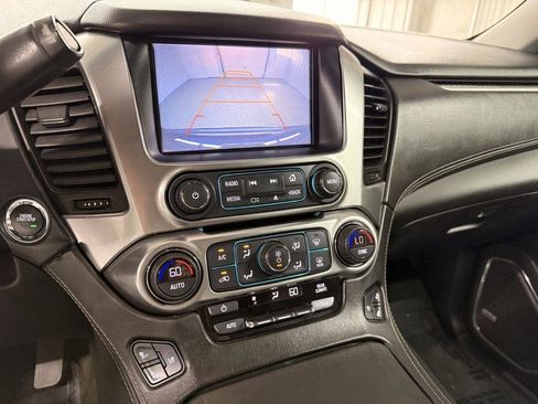 Used 2017 Chevrolet Suburban Premier image 22
