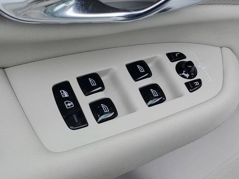 New 2026 Volvo XC90 B6 Ultra w/ Protection Package AWD/4WD image 13