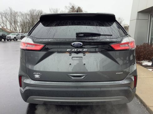 Certified 2024 Ford Edge SEL w/ Convenience Package AWD/4WD image 5