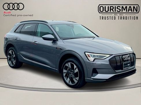 Used 2021 Audi e-tron Premium w/ Convenience Plus Package image 1