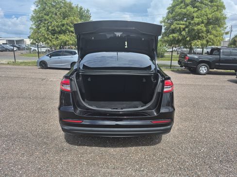 Used 2019 Ford Fusion S FWD image 13