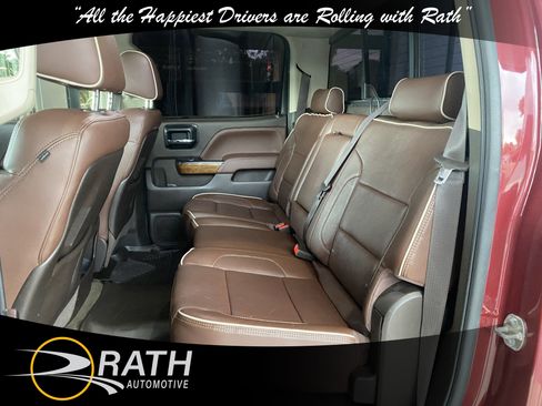 Used 2014 Chevrolet Silverado 1500 High Country w/ High Country Premium Package AWD/4WD image 17