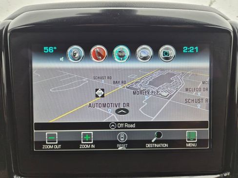 Used 2018 Chevrolet Traverse Premier w/ Driver Confidence II Package FWD image 32