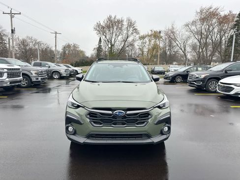 Certified 2024 Subaru Crosstrek 2.5i Limited w/ Crosstrek Mirror Package image 16