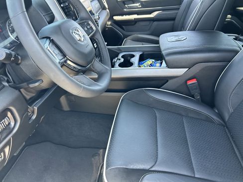Used 2025 RAM 1500 Laramie w/ Sport Appearance Package AWD/4WD image 25