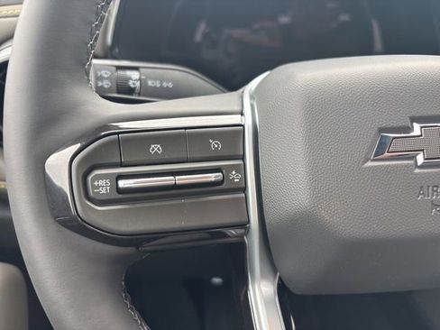 New 2026 Chevrolet Colorado ZR2 w/ Technology Package AWD/4WD image 27
