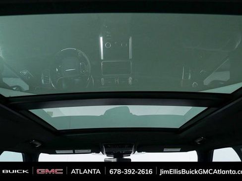 Used 2019 Land Rover Range Rover Long Wheelbase Supercharged image 18