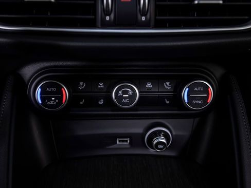 Used 2022 Alfa Romeo Stelvio Ti w/ Active Assist Plus Package image 29