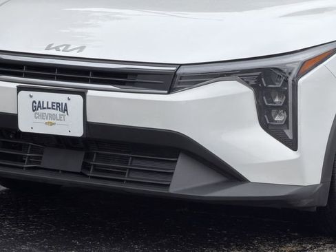 Used 2025 Kia K4 FWD image 7
