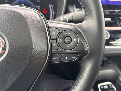 Certified 2025 Toyota Corolla XSE image 14