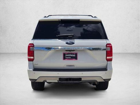 Used 2020 Ford Expedition XLT AWD/4WD image 7