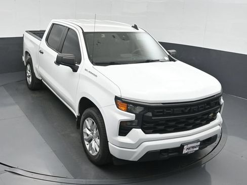 Used 2022 Chevrolet Silverado 1500 Custom RWD image 38