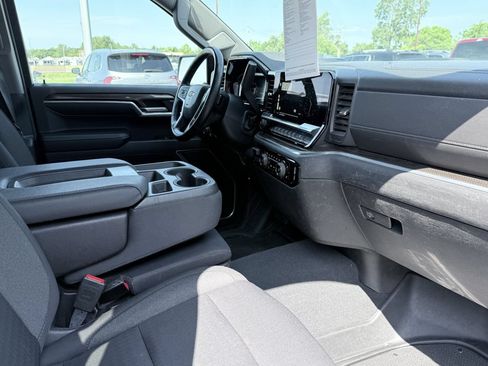 Used 2023 Chevrolet Silverado 1500 LT w/ Safety Package RWD image 12