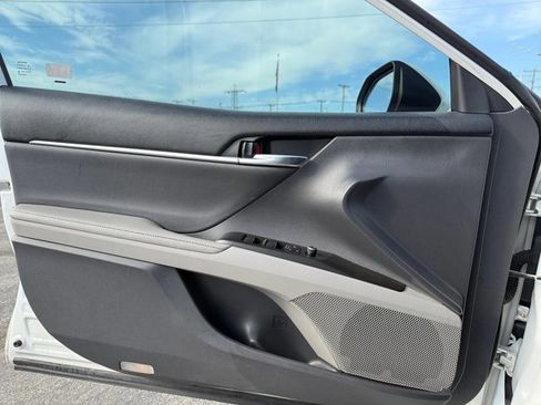 Certified 2023 Toyota Camry XLE image 32