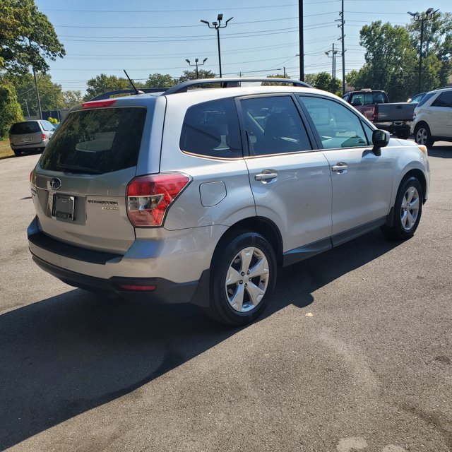 Used 2015 Subaru Forester 2.5i Premium w/ All-Weather Package AWD/4WD image 6
