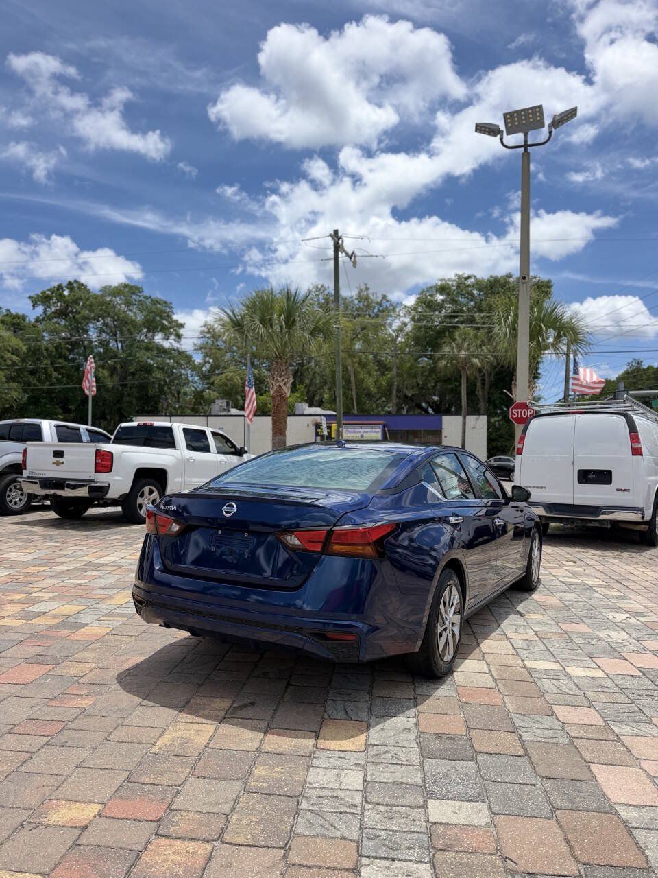 Used 2019 Nissan Altima 2.5 S FWD image 7