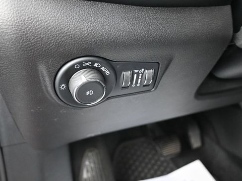 Used 2025 Jeep Compass Trailhawk AWD/4WD image 27