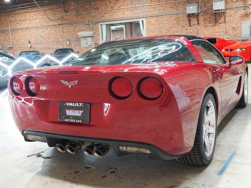 Used 2008 Chevrolet Corvette Coupe w/ Preferred Equipment Group RWD image 13