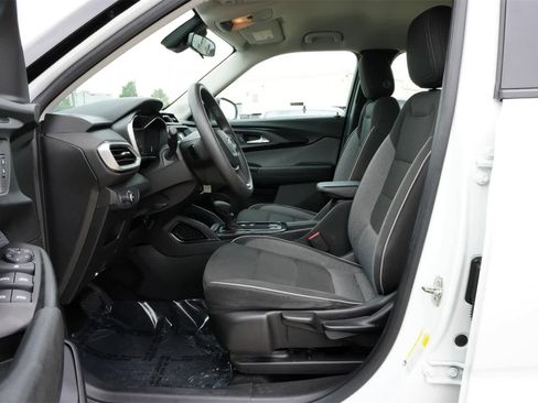 Used 2022 Chevrolet TrailBlazer LS image 14