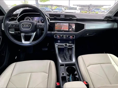 Used 2020 Audi Q3 2.0T Prestige AWD/4WD image 16