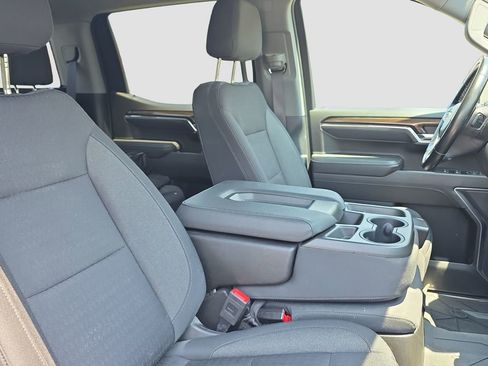 Used 2023 Chevrolet Silverado 1500 LT RWD image 18