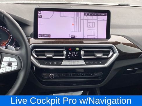 Used 2024 BMW X3 xDrive30i image 9