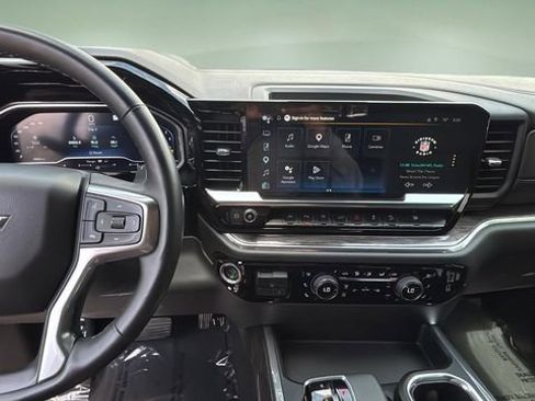 Used 2023 Chevrolet Silverado 1500 LTZ w/ LTZ Premium Package AWD/4WD image 11