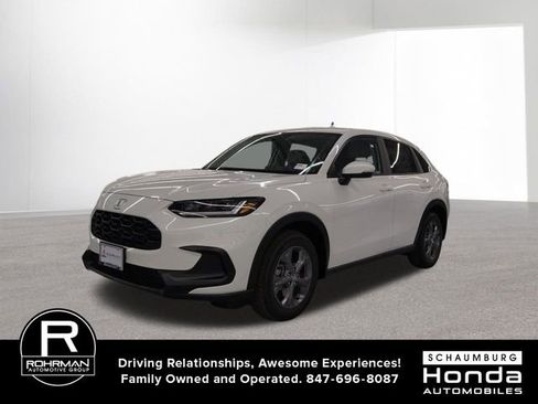 New 2026 Honda HR-V LX image 2