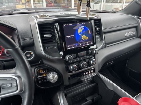 Used 2021 RAM 1500 Laramie w/ Night Edition AWD/4WD image 7