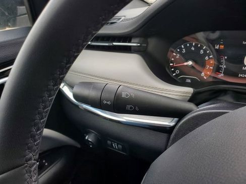 Used 2023 Jeep Compass Limited AWD/4WD image 14