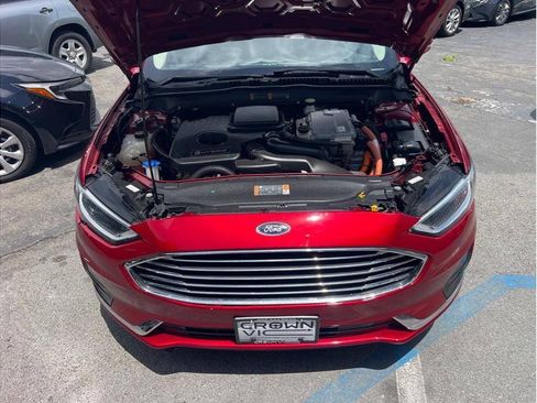 Used 2019 Ford Fusion SEL FWD image 28