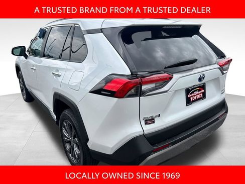 Certified 2023 Toyota RAV4 Limited AWD/4WD image 4