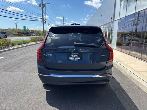 Certified 2025 Volvo XC90 B6 Plus AWD/4WD image 4