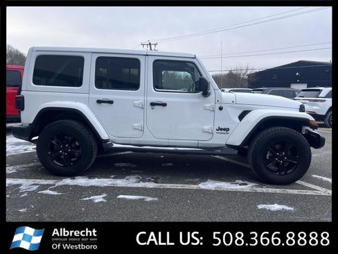 Used 2021 Jeep Wrangler Unlimited Sahara image 6