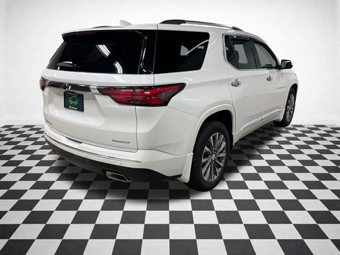 Certified 2022 Chevrolet Traverse Premier w/ LPO, Floor Liner Package AWD/4WD image 9