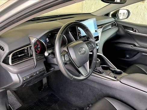 Used 2024 Toyota Camry XSE image 17