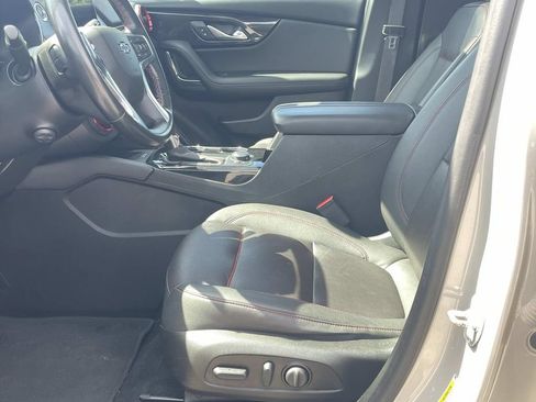 Used 2021 Chevrolet Blazer RS w/ Enhanced Convenience Package FWD image 18