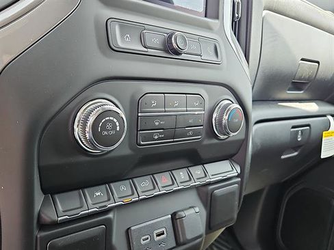 Used 2026 GMC Sierra 1500 Pro w/ Pro Value Package RWD image 19
