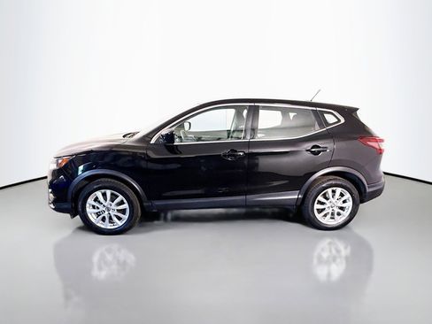 Used 2021 Nissan Rogue Sport S image 6