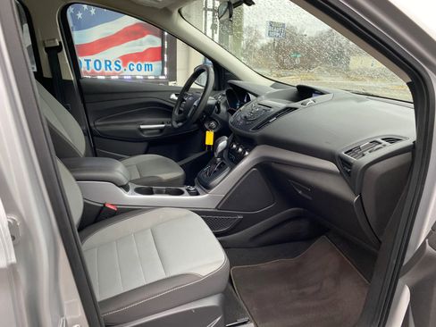 Used 2014 Ford Escape SE image 12