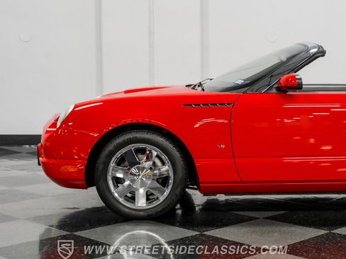 Used 2003 Ford Thunderbird RWD image 28