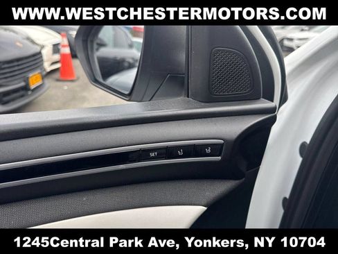 Used 2024 Hyundai Tucson Limited FWD image 28