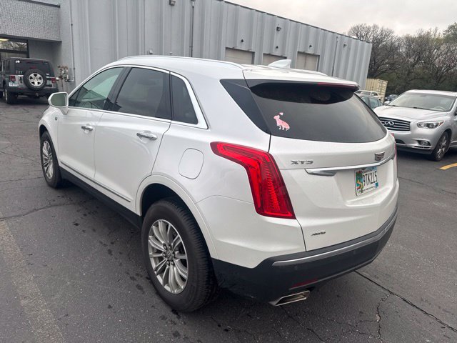Used 2017 Cadillac XT5 Luxury w/ Driver Awareness Package AWD/4WD image 7