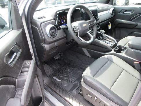 New 2026 Chevrolet Colorado LT w/ LT Convenience Package AWD/4WD image 12